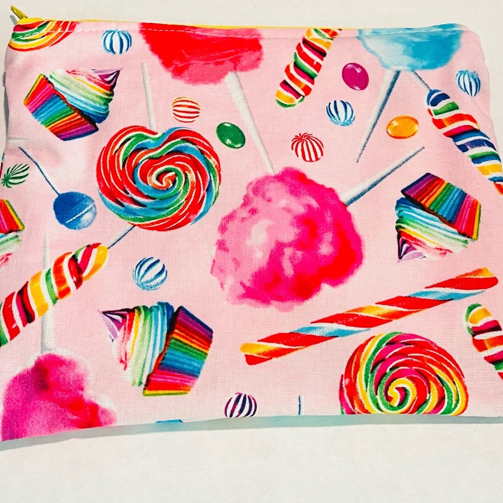 Candy Printed Zipper Pouch - Picture 6 of 11
